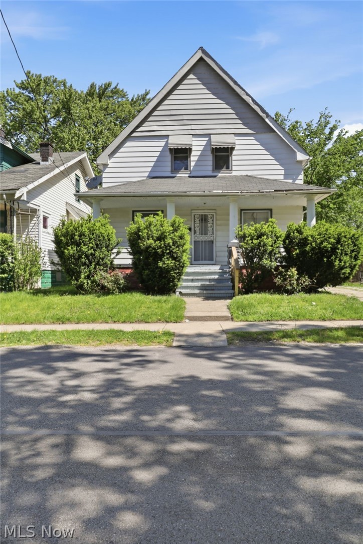 13913 Chapelside Avenue Cleveland OH 44120