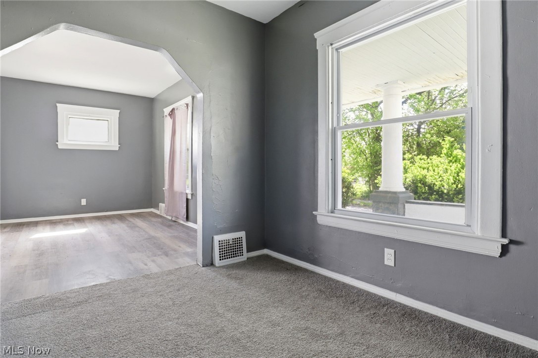 13913 Chapelside Avenue Cleveland OH 44120