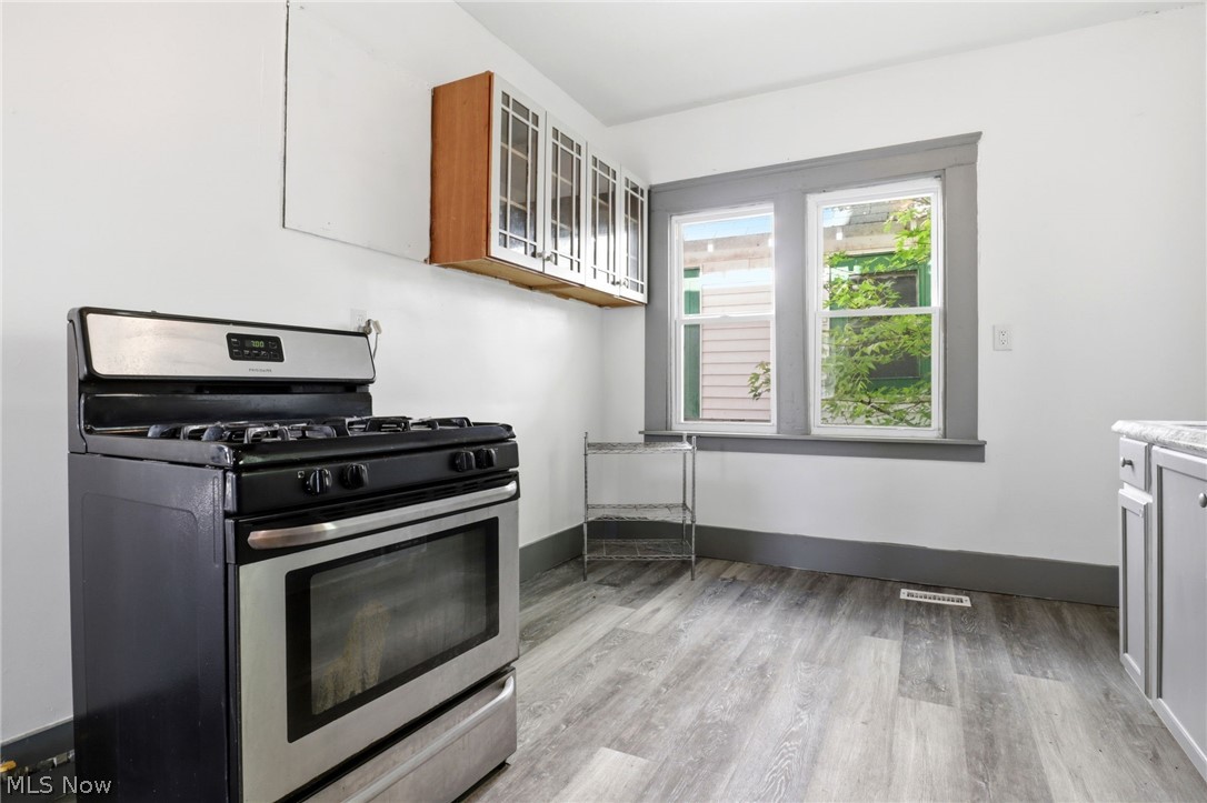 13913 Chapelside Avenue Cleveland OH 44120