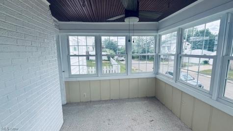 407 Korman Avenue NE Massillon OH 44646