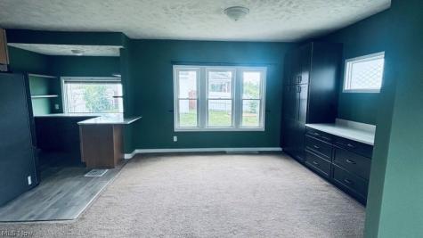 407 Korman Avenue NE Massillon OH 44646
