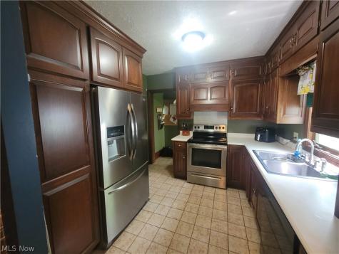 241 Mohican Avenue Orrville OH 44667