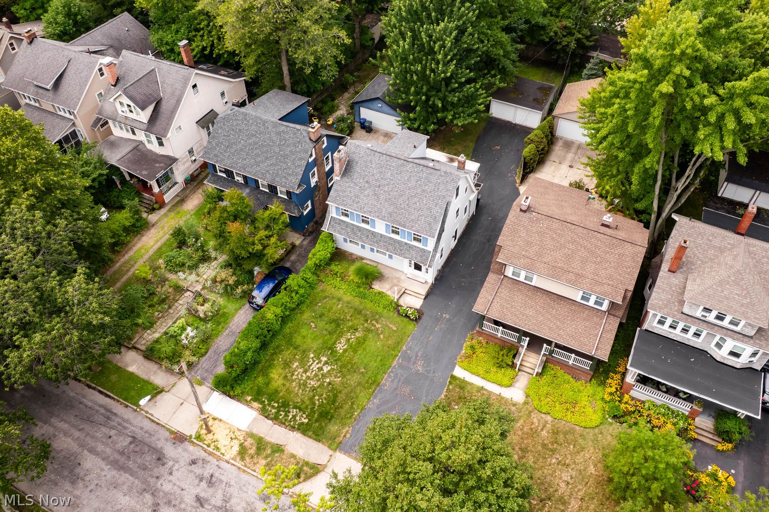 2236 Maplewood Road Cleveland Heights OH 44118