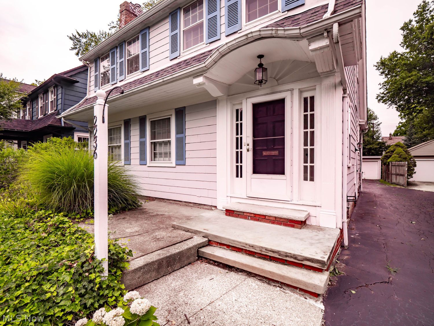 2236 Maplewood Road Cleveland Heights OH 44118