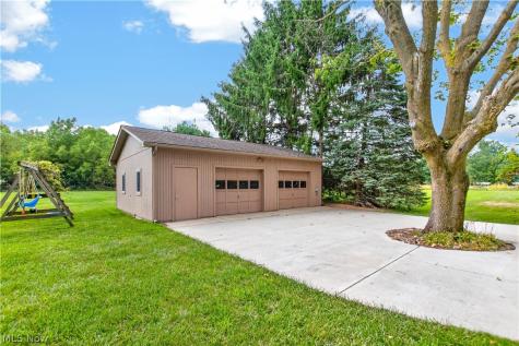 916 Milan Avenue Amherst OH 44001