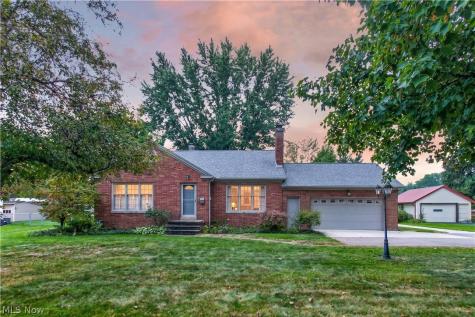 916 Milan Avenue Amherst OH 44001