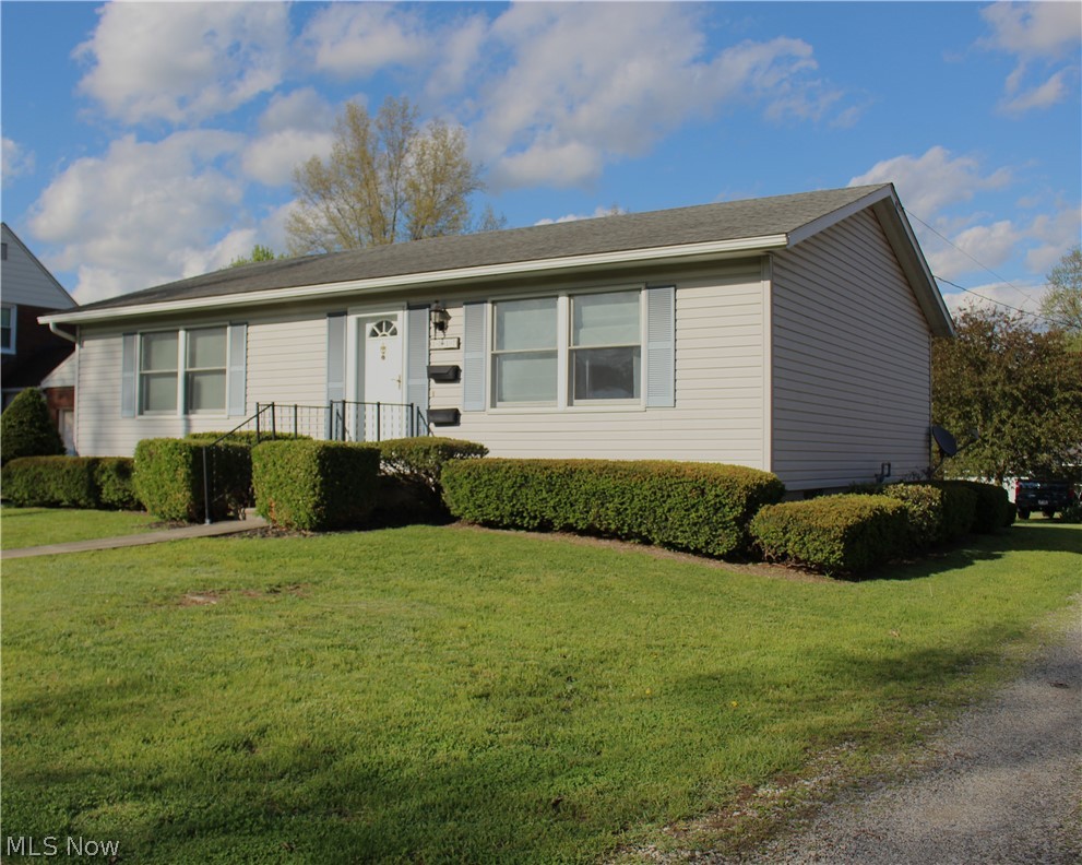 1517 N Walnut Street Dover OH 44622