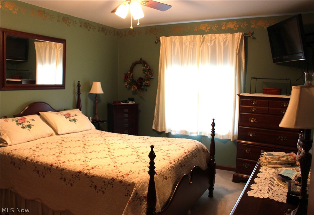 1517 N Walnut Street Dover OH 44622