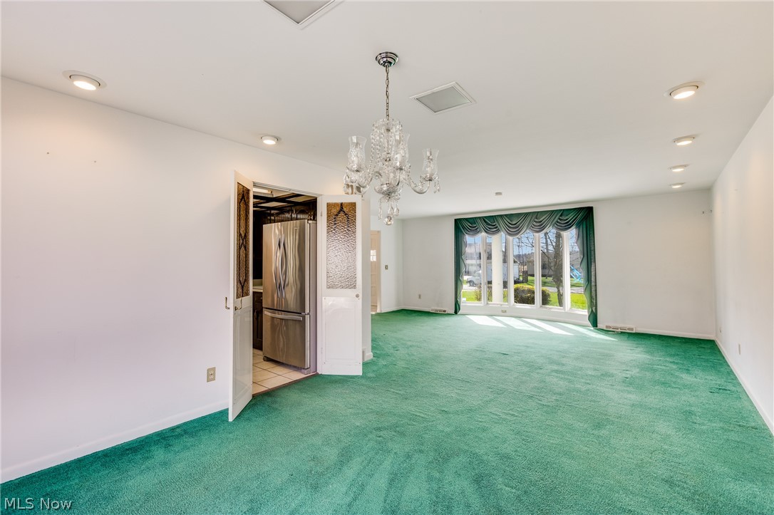 5365 Sampson Drive Girard OH 44420