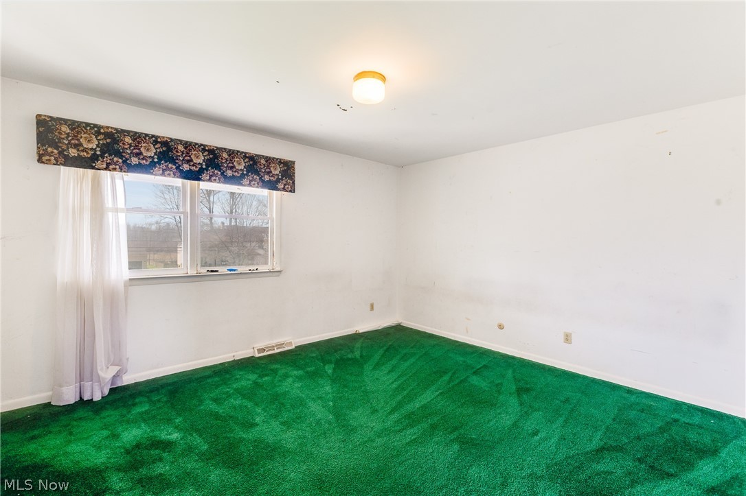 5365 Sampson Drive Girard OH 44420