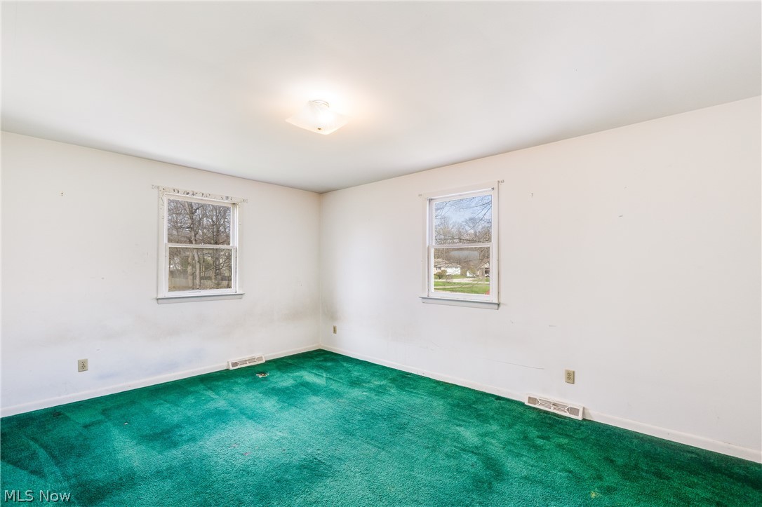 5365 Sampson Drive Girard OH 44420