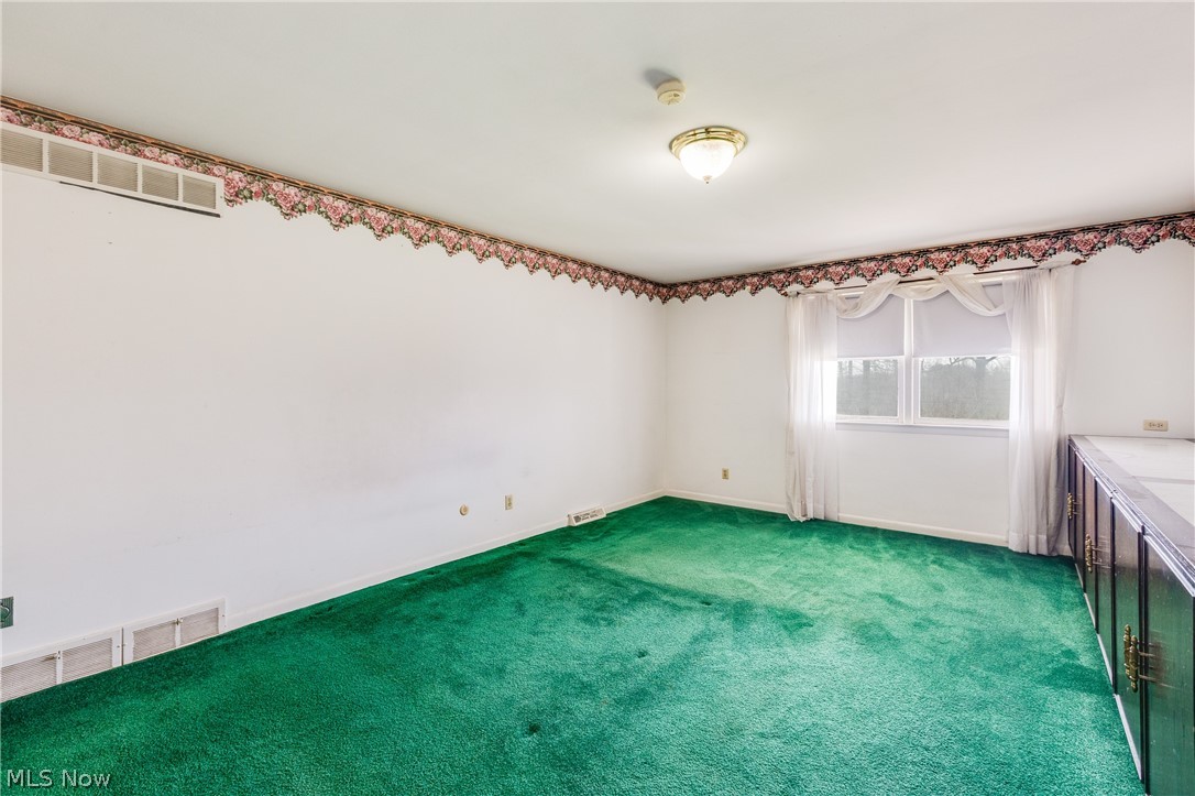 5365 Sampson Drive Girard OH 44420
