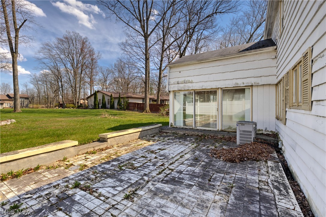 5365 Sampson Drive Girard OH 44420