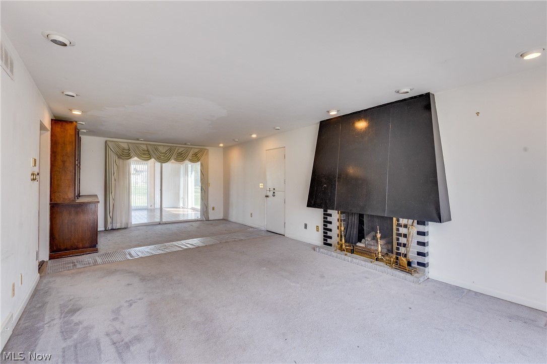 5365 Sampson Drive Girard OH 44420