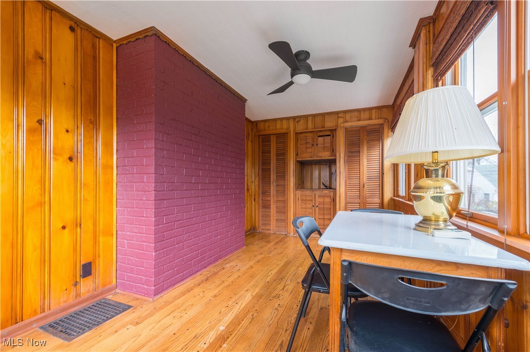 1654 Clarence Avenue Lakewood OH 44107