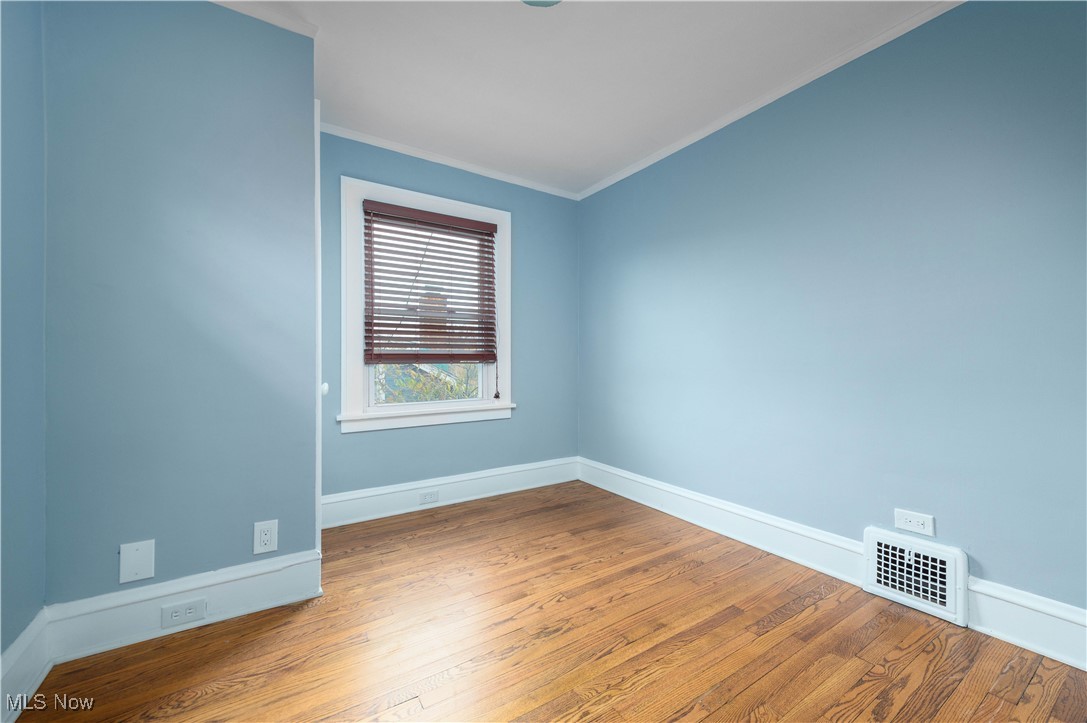 1654 Clarence Avenue Lakewood OH 44107