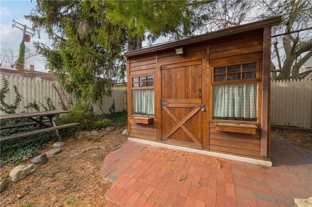 1654 Clarence Avenue Lakewood OH 44107