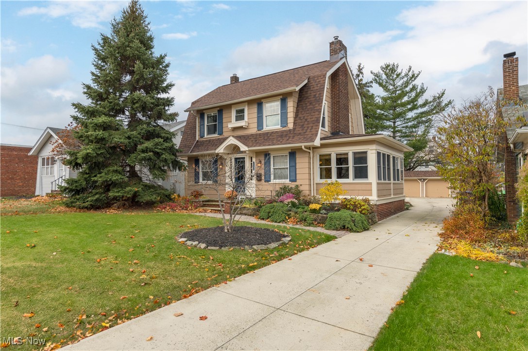 1654 Clarence Avenue Lakewood OH 44107