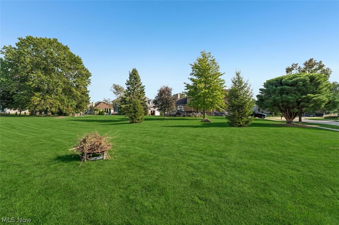 1071 Shawnee Court Vermilion OH 44089