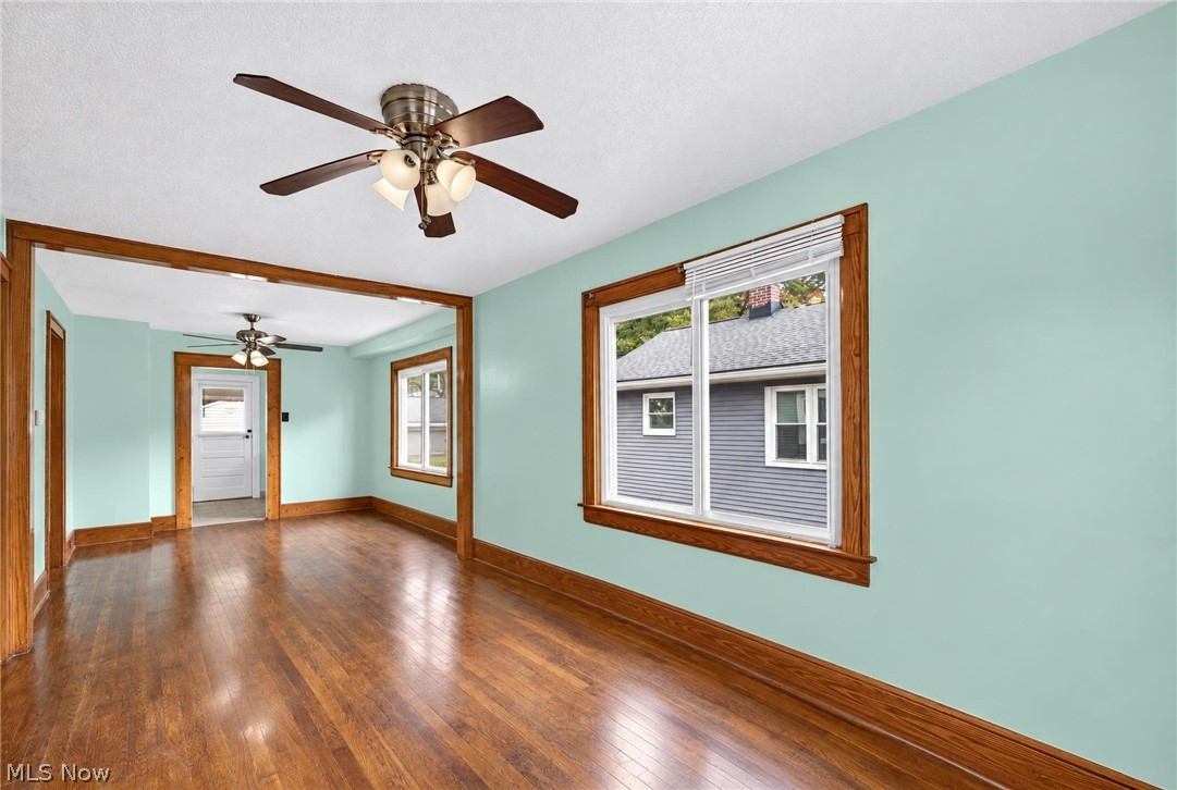 1891 Ford Avenue Akron OH 44305