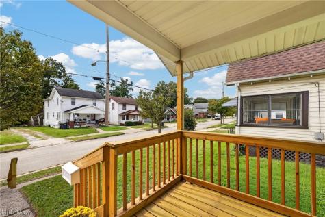 1891 Ford Avenue Akron OH 44305