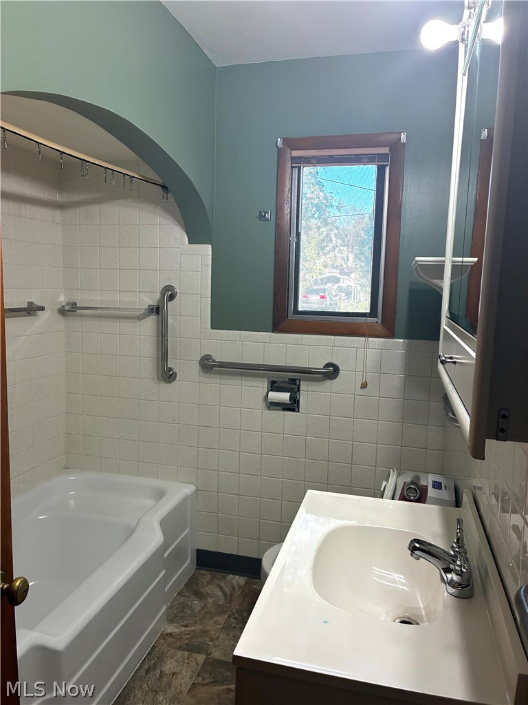 650 Inez East Liverpool OH 43920