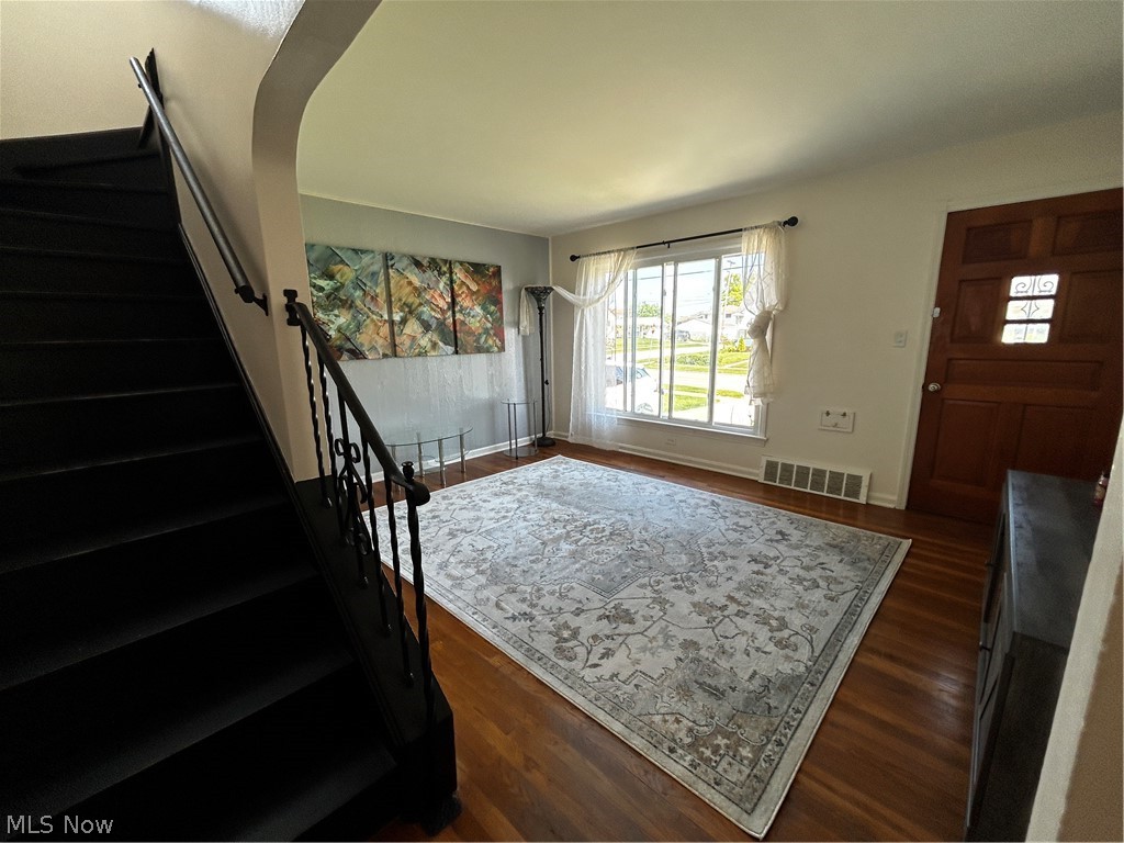 4311 Longwood Avenue Parma OH 44134