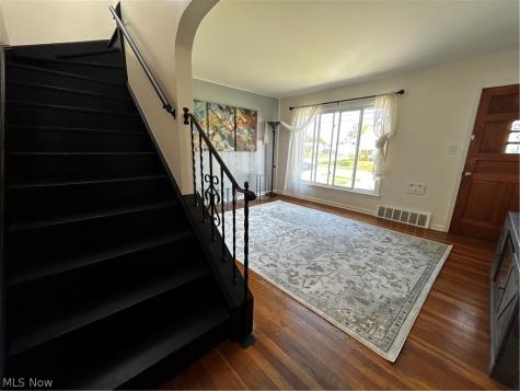 4311 Longwood Avenue Parma OH 44134