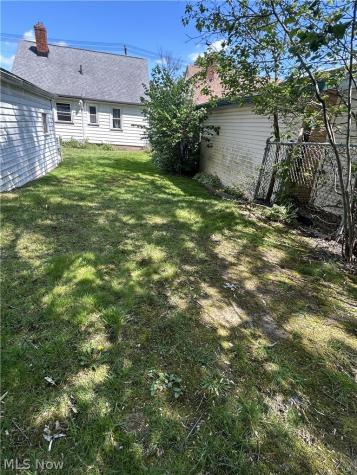 4311 Longwood Avenue Parma OH 44134