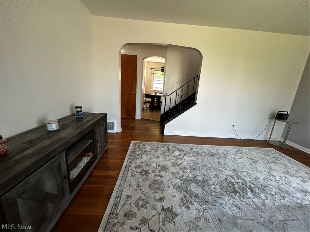 4311 Longwood Avenue Parma OH 44134