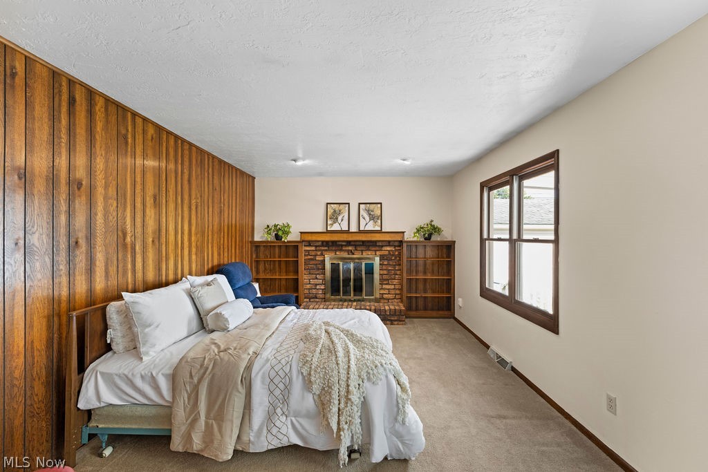 241 Van Buren Avenue Cuyahoga Falls OH 44221