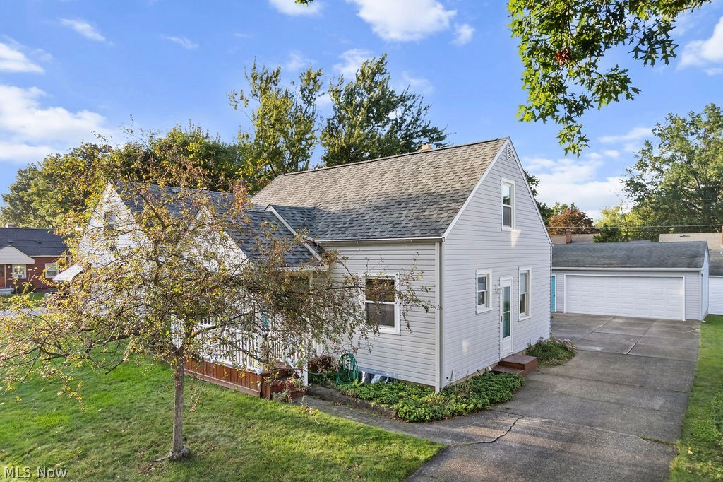 241 Van Buren Avenue Cuyahoga Falls OH 44221