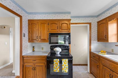 241 Van Buren Avenue Cuyahoga Falls OH 44221