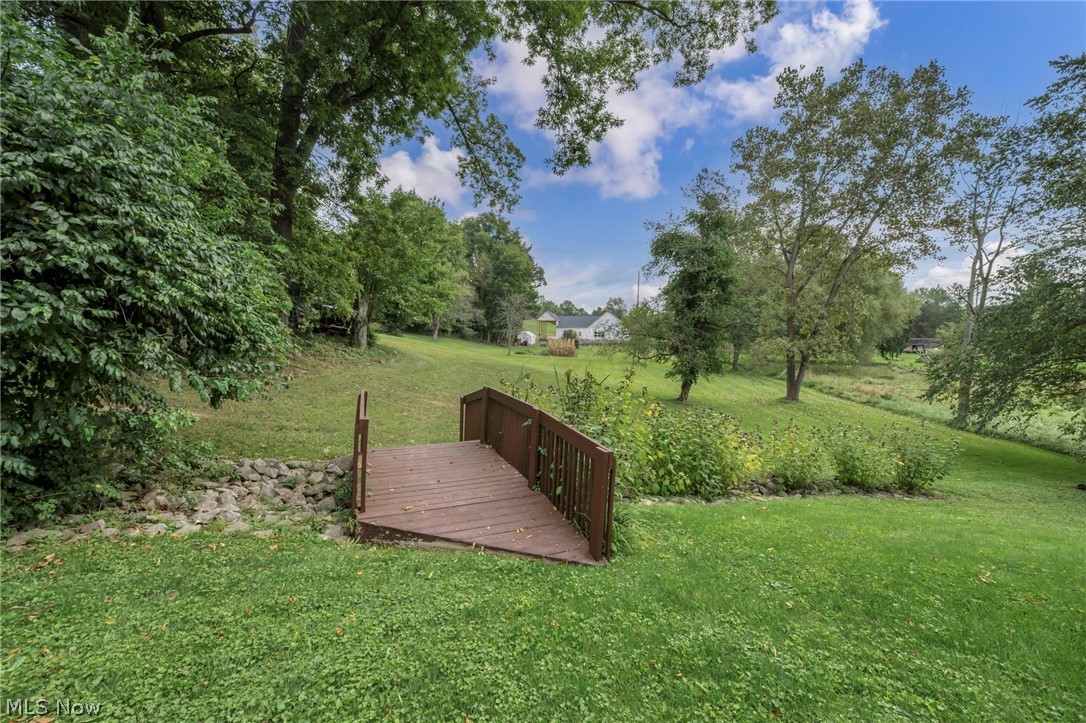 2671 Gayer Road Valley City OH 44280