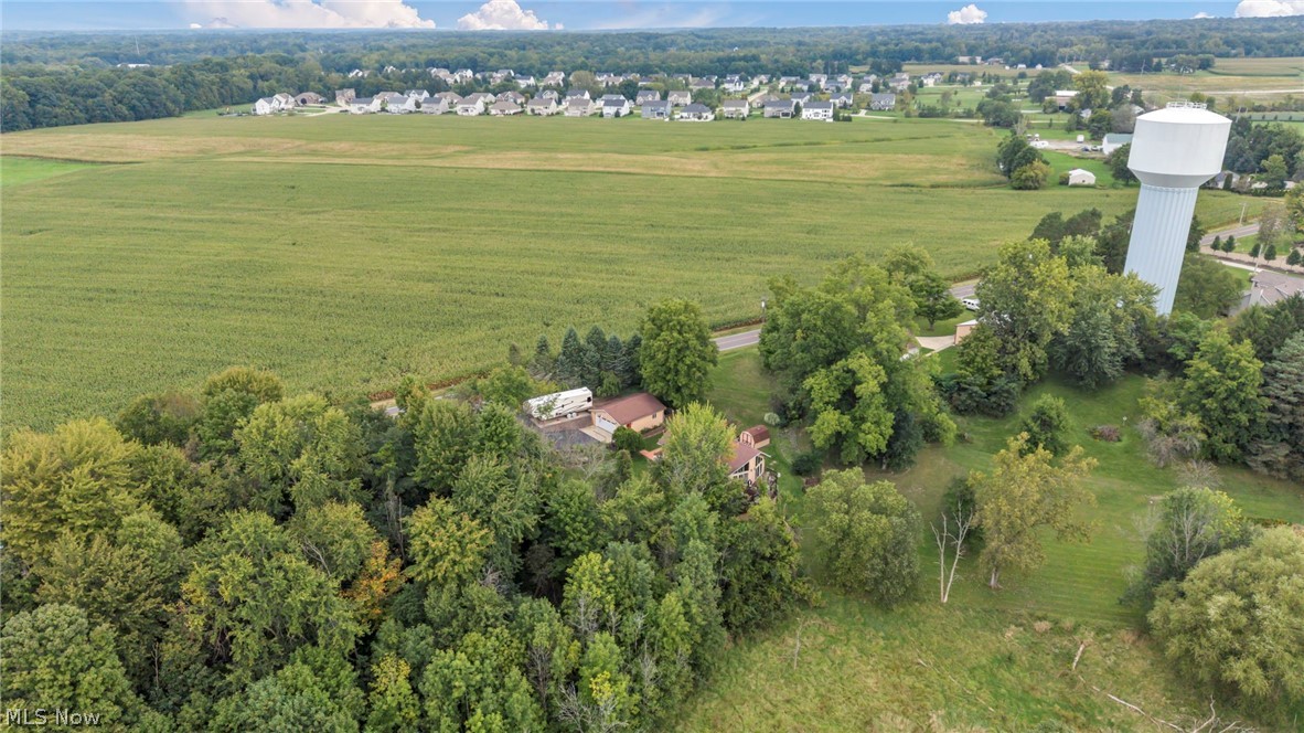 2671 Gayer Road Valley City OH 44280