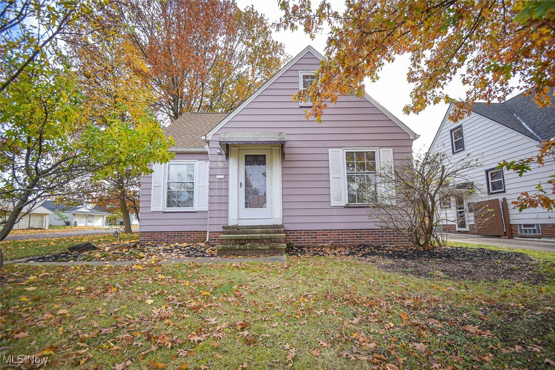 2901 Ralph Avenue Cleveland OH 44109