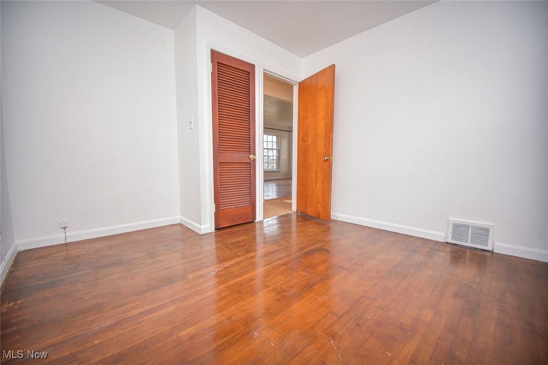 2901 Ralph Avenue Cleveland OH 44109