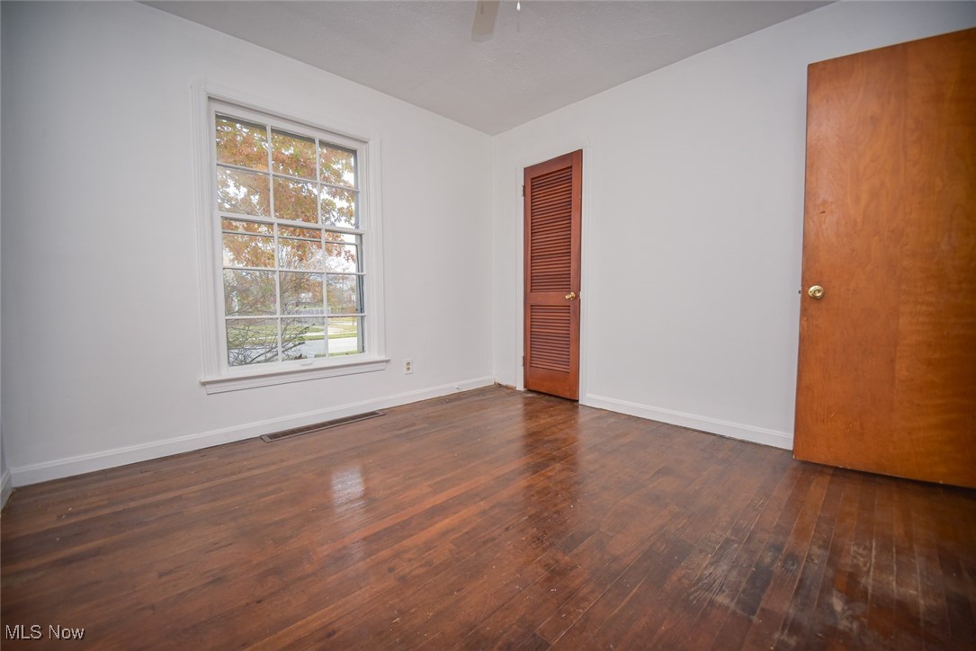 2901 Ralph Avenue Cleveland OH 44109