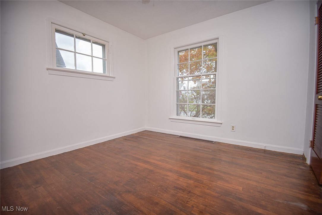 2901 Ralph Avenue Cleveland OH 44109