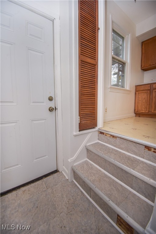 2901 Ralph Avenue Cleveland OH 44109