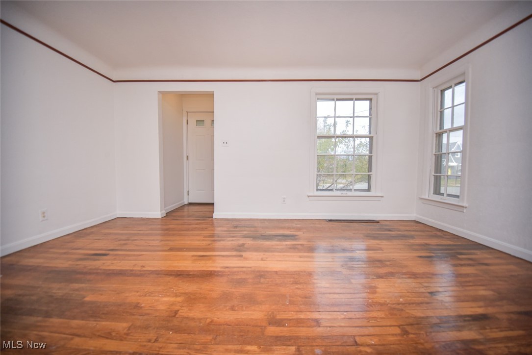 2901 Ralph Avenue Cleveland OH 44109