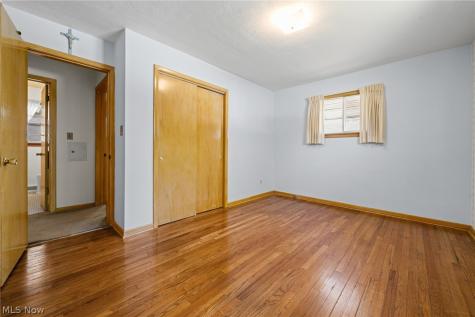 11021 Schwab Drive Parma OH 44130