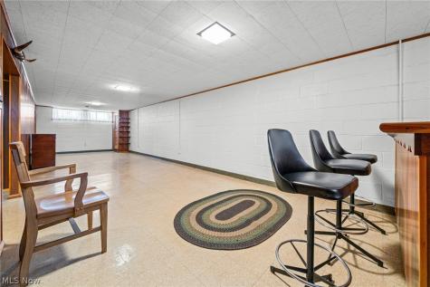 11021 Schwab Drive Parma OH 44130