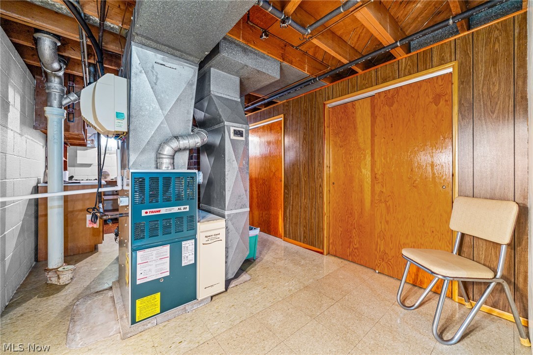 11021 Schwab Drive Parma OH 44130