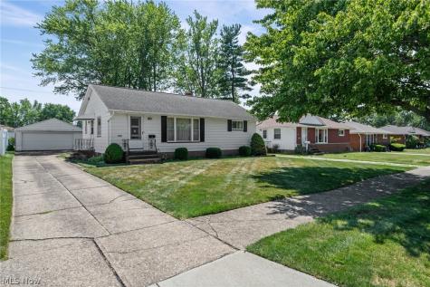 11021 Schwab Drive Parma OH 44130