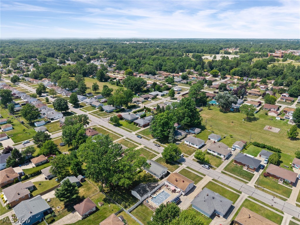11021 Schwab Drive Parma OH 44130