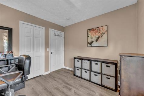 979 Lonetree Court Brunswick OH 44212
