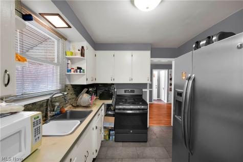 336 E 222nd Street Euclid OH 44123