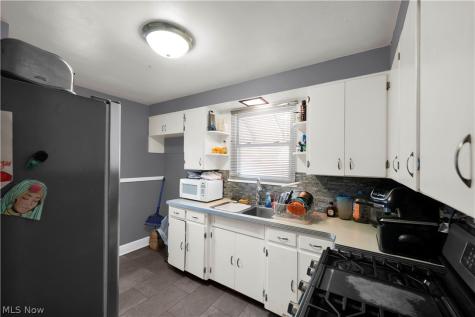 336 E 222nd Street Euclid OH 44123