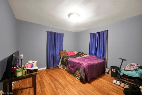 336 E 222nd Street Euclid OH 44123